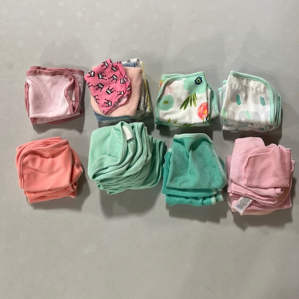 Baby wash clothes